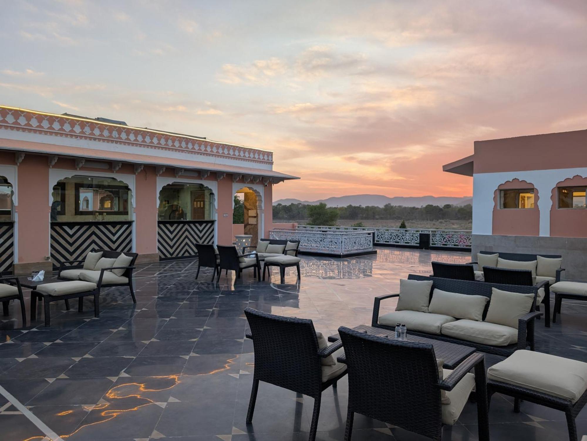 Buena Vista Luxury Garden Spa Resort Jaipur Exterior foto